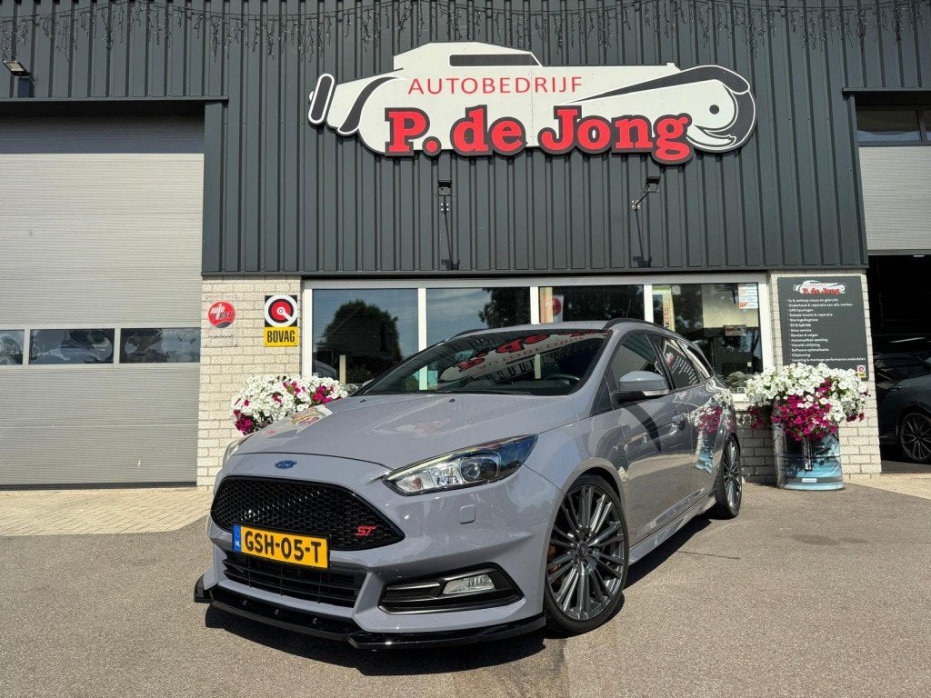 Ford FOCUS 2.0 ST-2 Wagon Winterpakket Maxton RS velgen Reca, 15 km/l, Gebruikt, 4 cilinders, Handgeschakeld