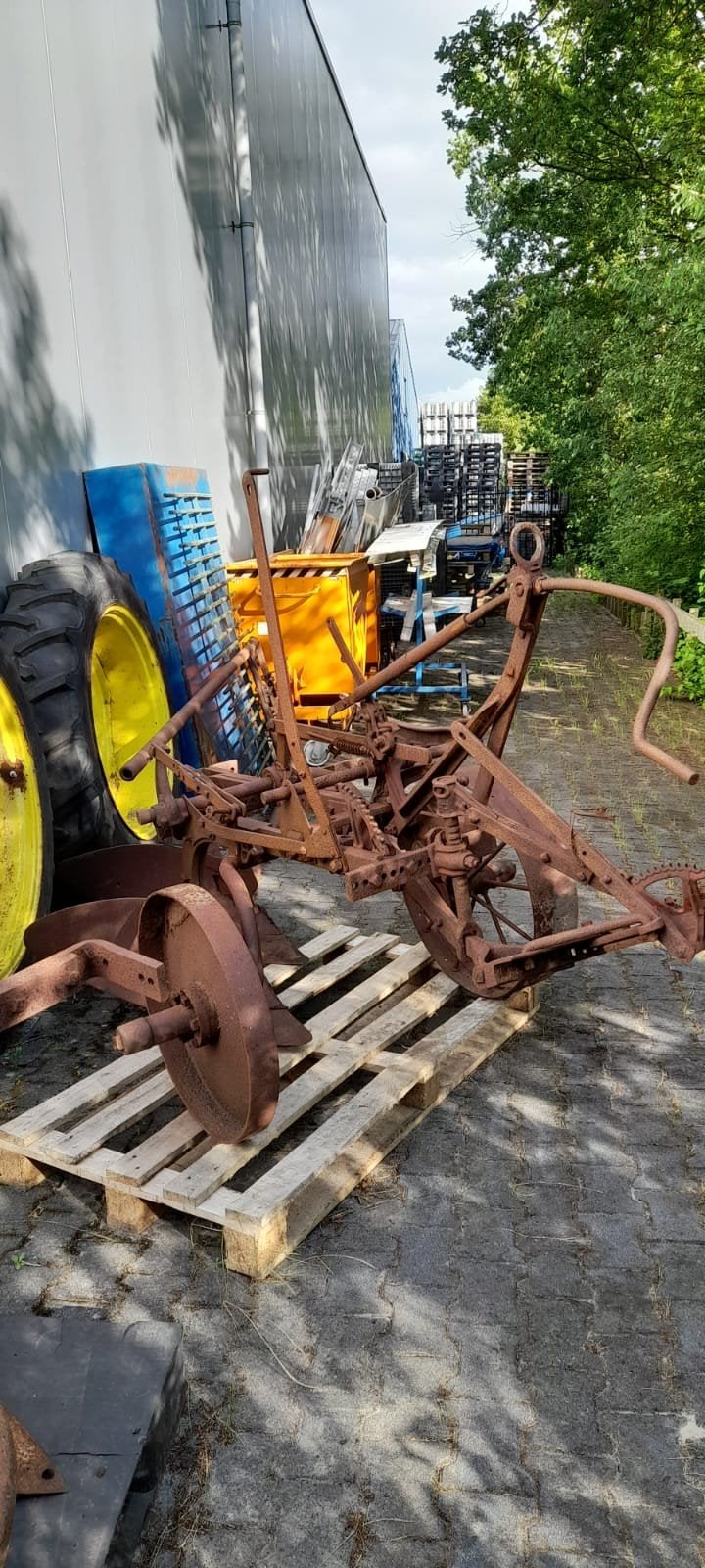 Oliver Plowmaster 2 schaar ploeg, Ophalen