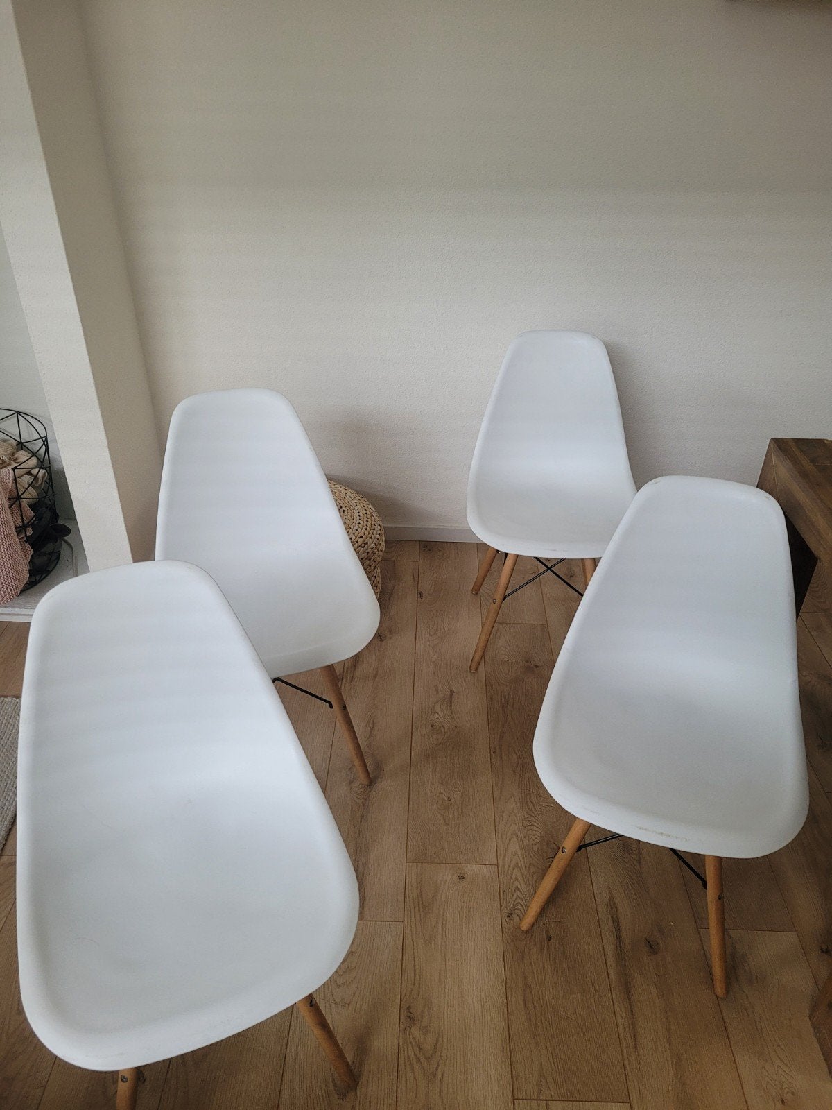Witte eetkamerstoelen met houten poten (4 stuks)