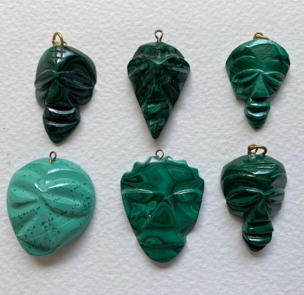 6 x malachiet edelsteen hangers, Afrika, prijs per stuk, Sieraden, Tassen en Uiterlijk, Edelstenen, Ophalen of Verzenden, Zo goed als nieuw