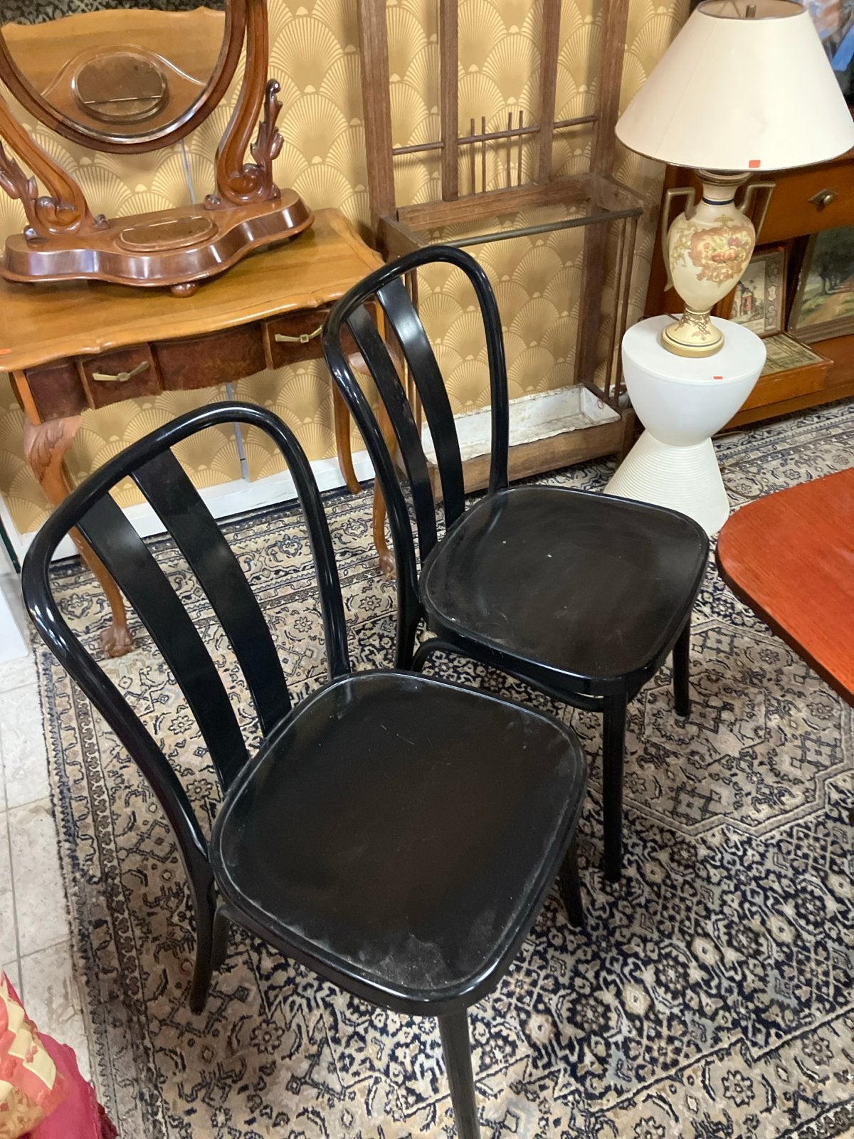 Twee zwarte IKEA stoelen - Made in Sweden, Ophalen
