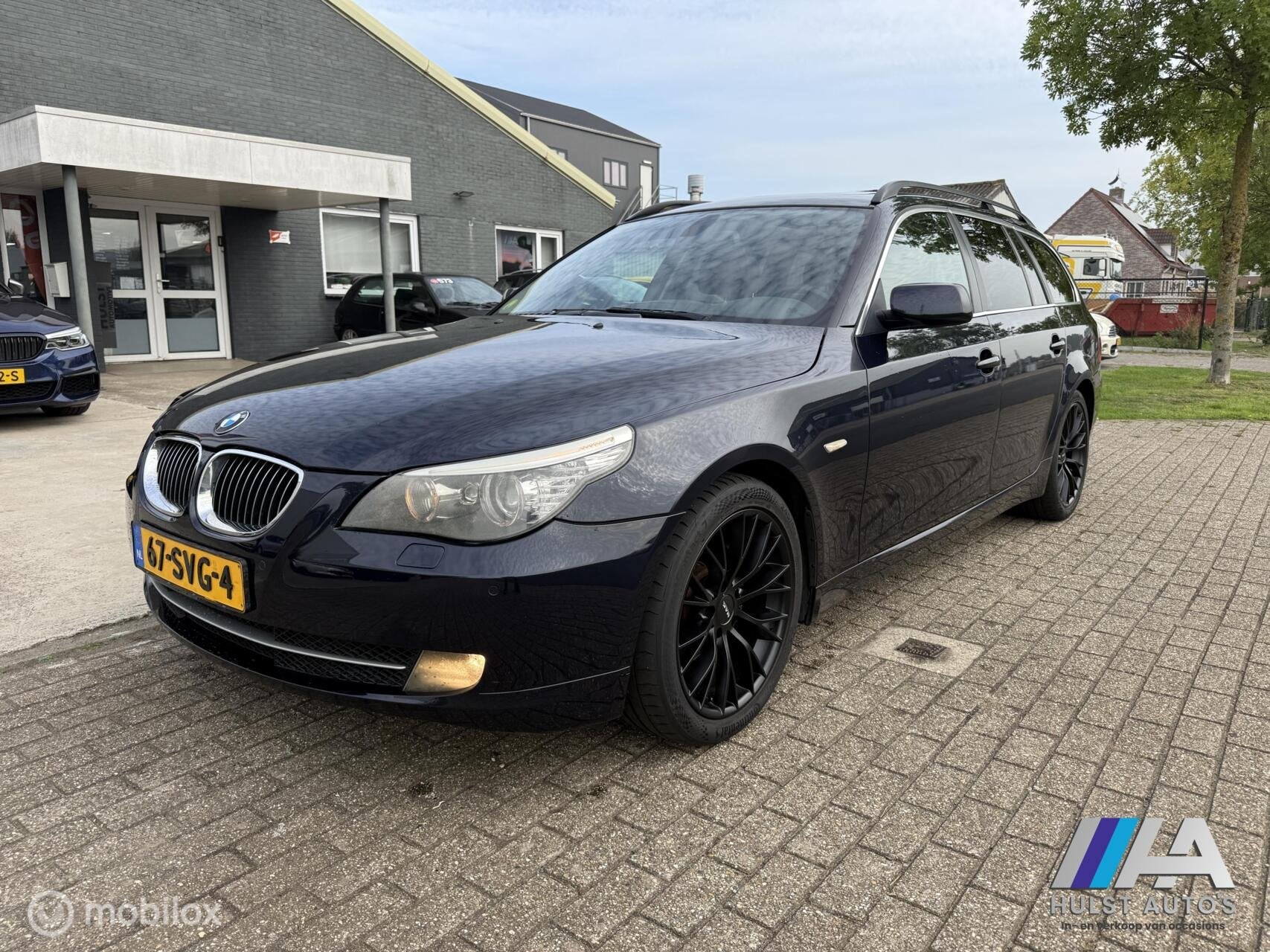 BMW 5-serie Touring 525i 3.0 High Exe Automaat 2008 Panorama, Auto's, Achterwielaandrijving, Gebruikt, Zwart, 2000 kg