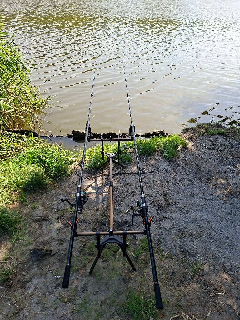 Set voor beginnende karpervisser, Ophalen, Zo goed als nieuw, Complete set