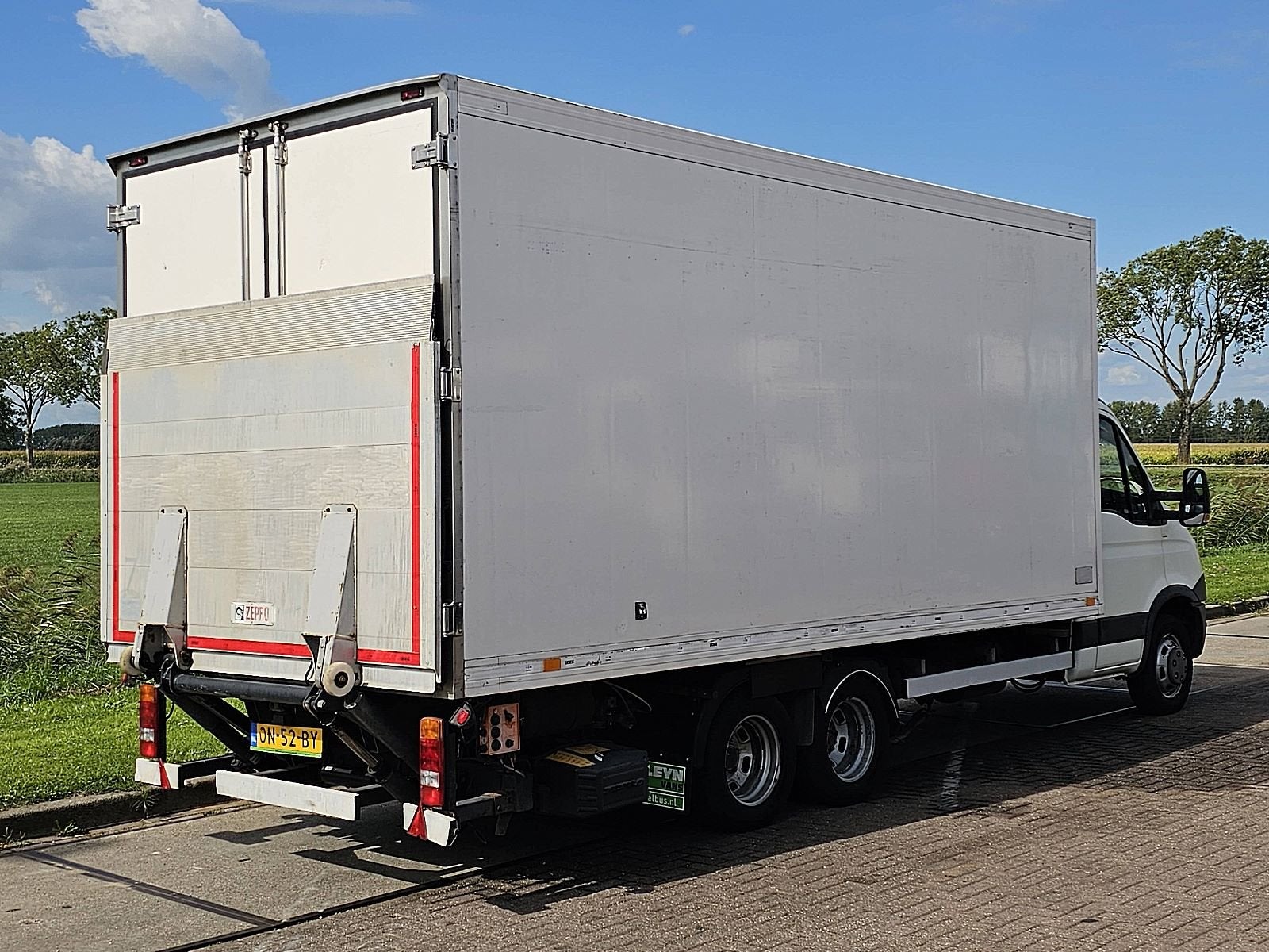 IVECO DAILY 40C15 koelwagen euro6, Auto's, Gebruikt, Iveco, Wit, Bedrijf