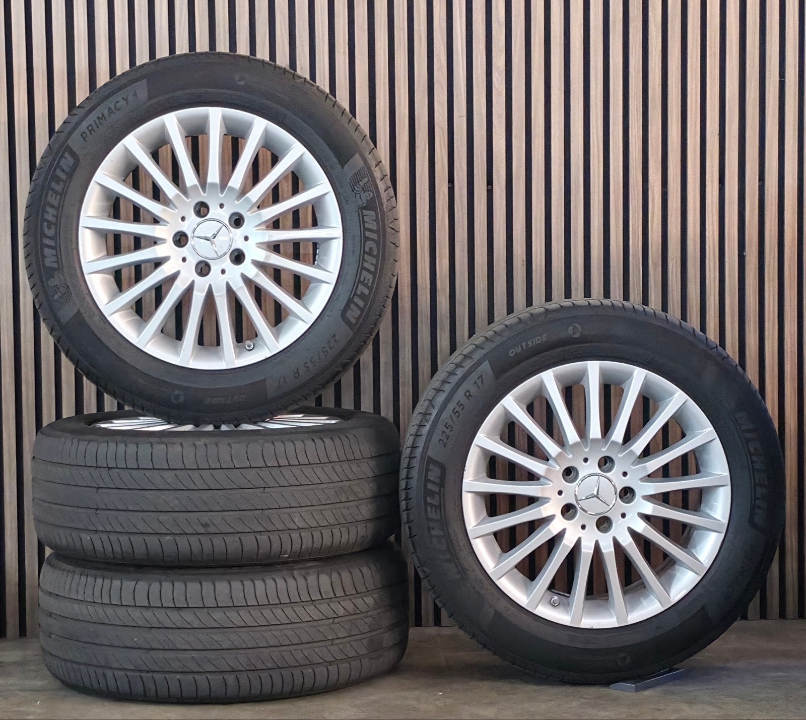 Nette 17" Orig Mercedes Vito Velgen+GOEDE Amerk banden 5x112, Auto-onderdelen, Banden en Velgen, 17 inch, Mercedes, Bestelwagen