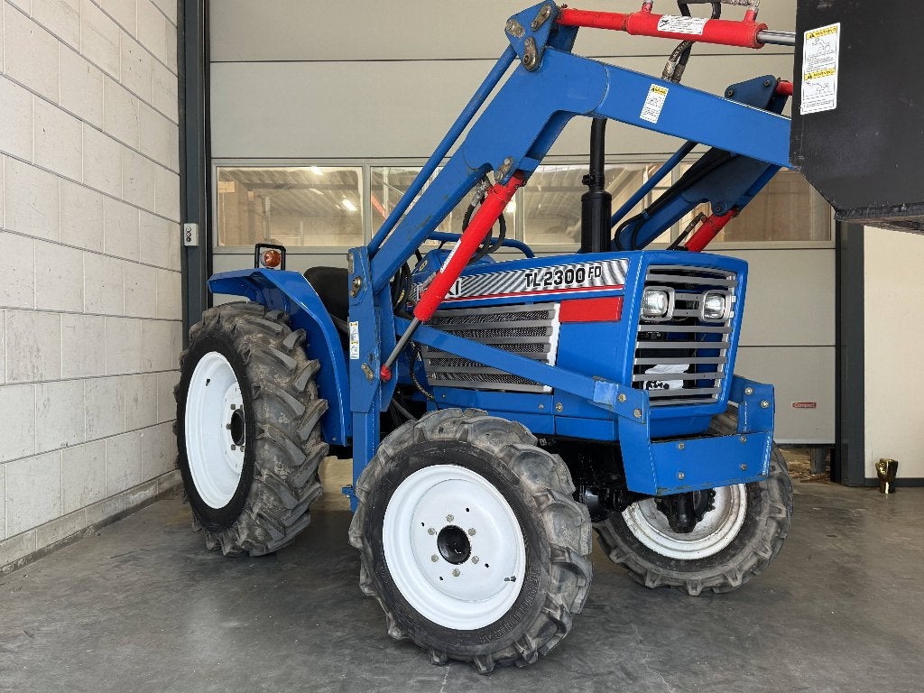 Iseki TL2300 voorlader 25PK stuurbkr | + werktuigen | Kubota, Zakelijke goederen, Agrarisch | Tractoren, Gebruikt, Tot 2500, Tot 80 Pk
