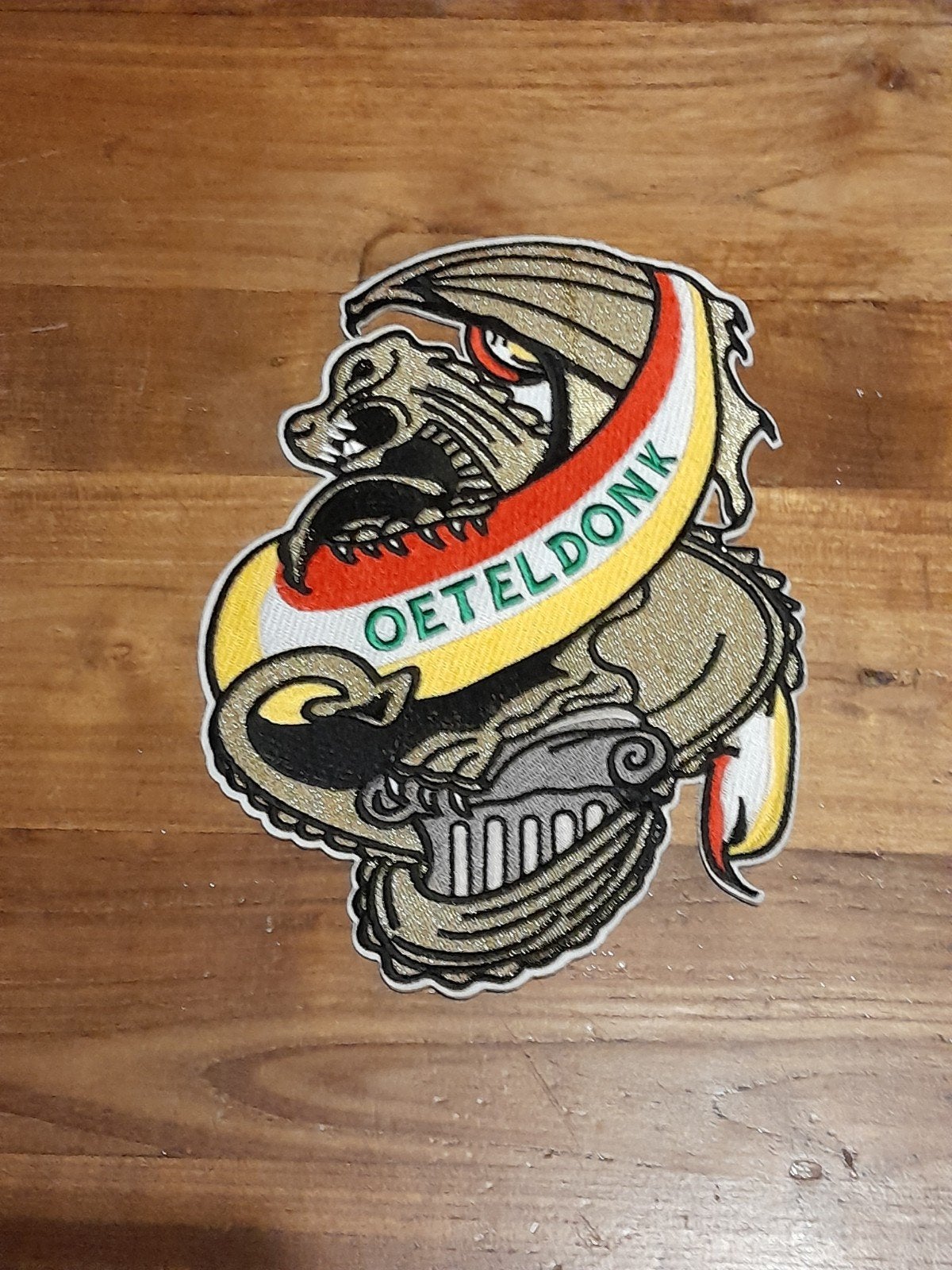 Groot Oeteldonk Strijk Embleem - 24.5 x 18 cm, Ophalen of Verzenden, Nieuw, Plaatje