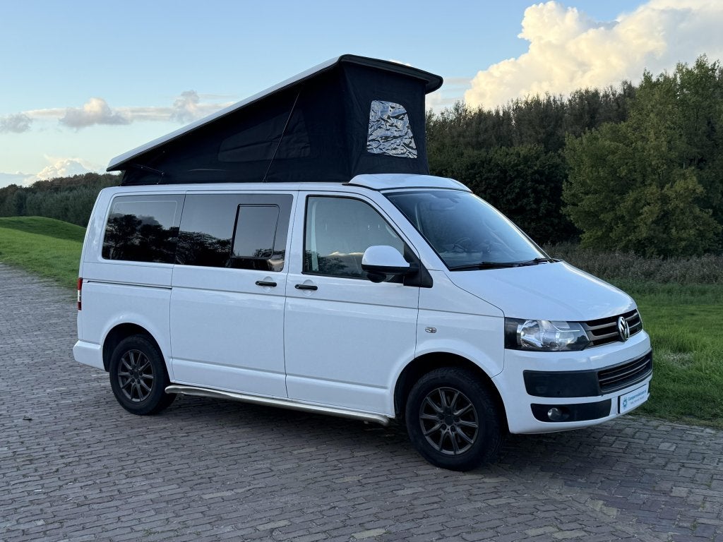 Volkswagen Transporter T5 Buscamper, Zelfbouw, Automaat, Caravans en Kamperen, Automaat, Standaard zit, Ringverwarming, Volkswagen
