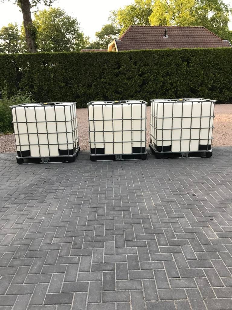 IBC 1000 liter, 150 liter of meer, Ophalen of Verzenden, Zo goed als nieuw