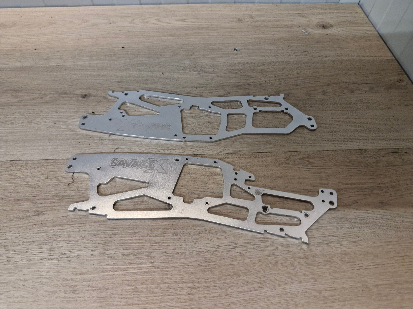 Hpi savage X  platen, Ophalen of Verzenden, Overige schalen, Onderdeel