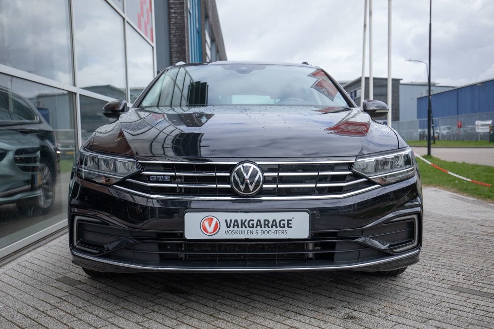 Volkswagen Passat Variant 1.4 TSI PHEV GTE Panoramadak | Erg, 12 maanden, Gebruikt, Zwart, 4 cilinders