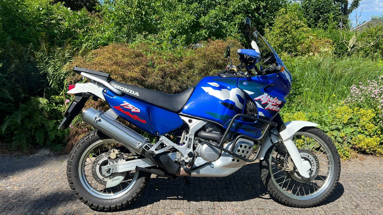 Honda XRV 750 Africa Twin RD07A – bj 2000- slechts 13.298 km, 2 cilinders, Occasion, Motorrijbewijs A, 749 cc