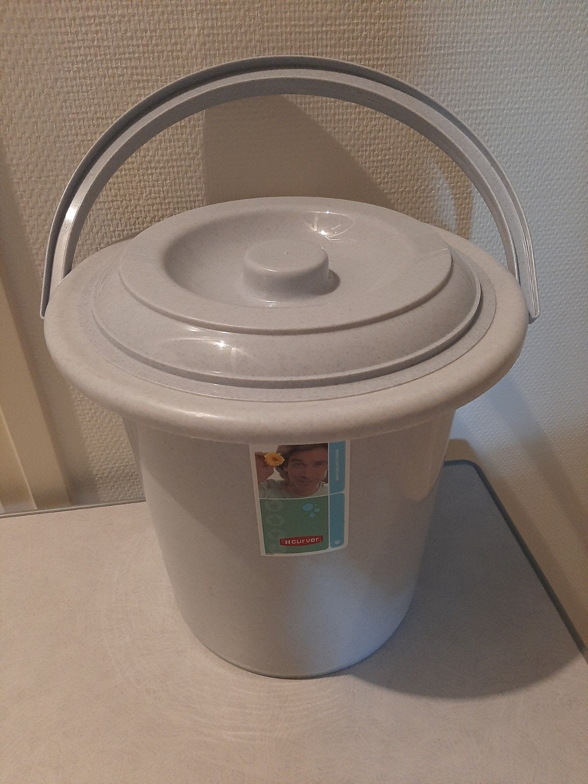 Curver Emmer met Deksel - Ideaal voor Camping/Huishouden, Ophalen, Gebruikt, Kunststof, Met deksel