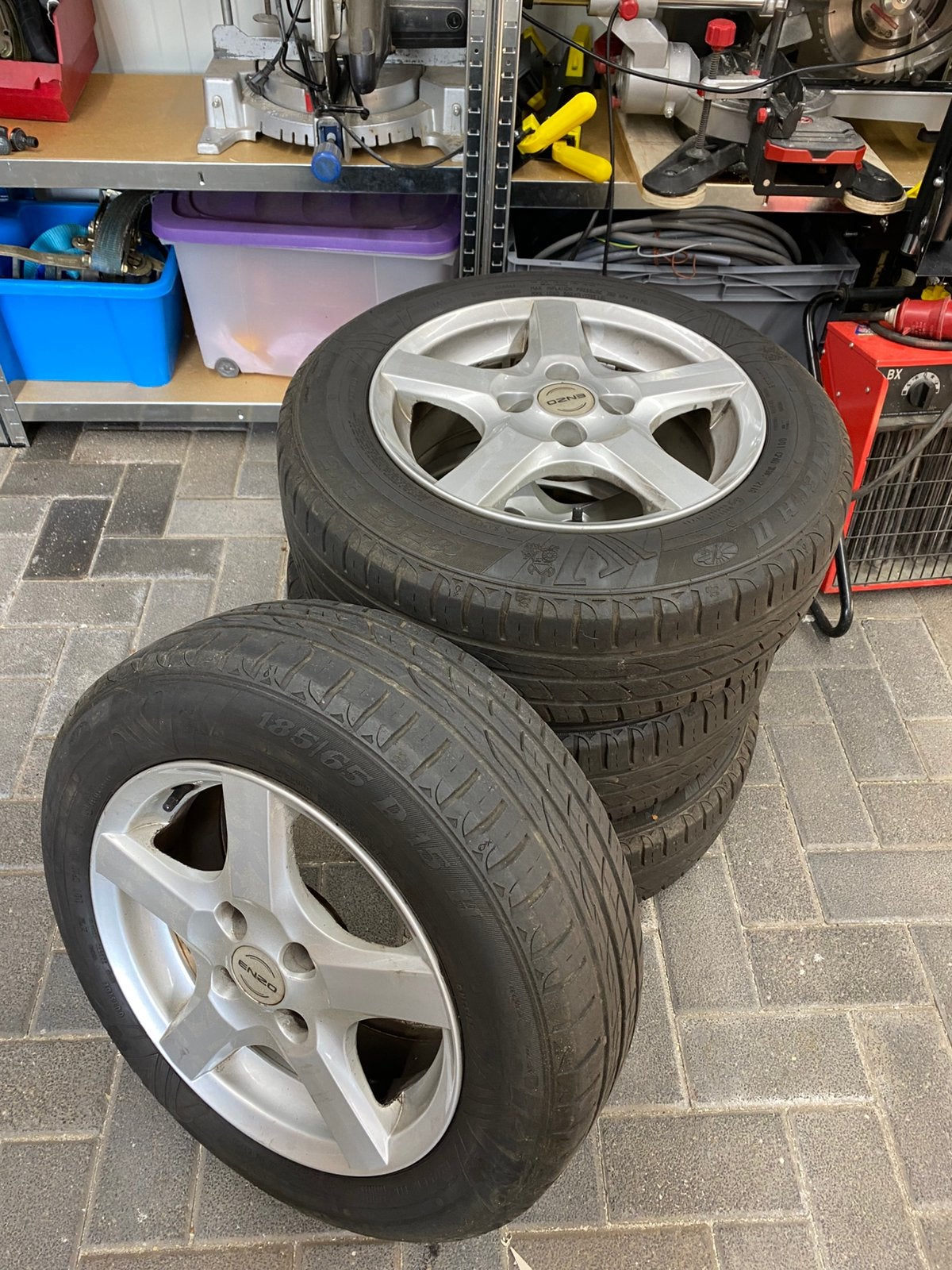 Velgen met banden Renault Clio 2022, Auto-onderdelen, Ophalen, Gebruikt, 15 inch, Banden en Velgen