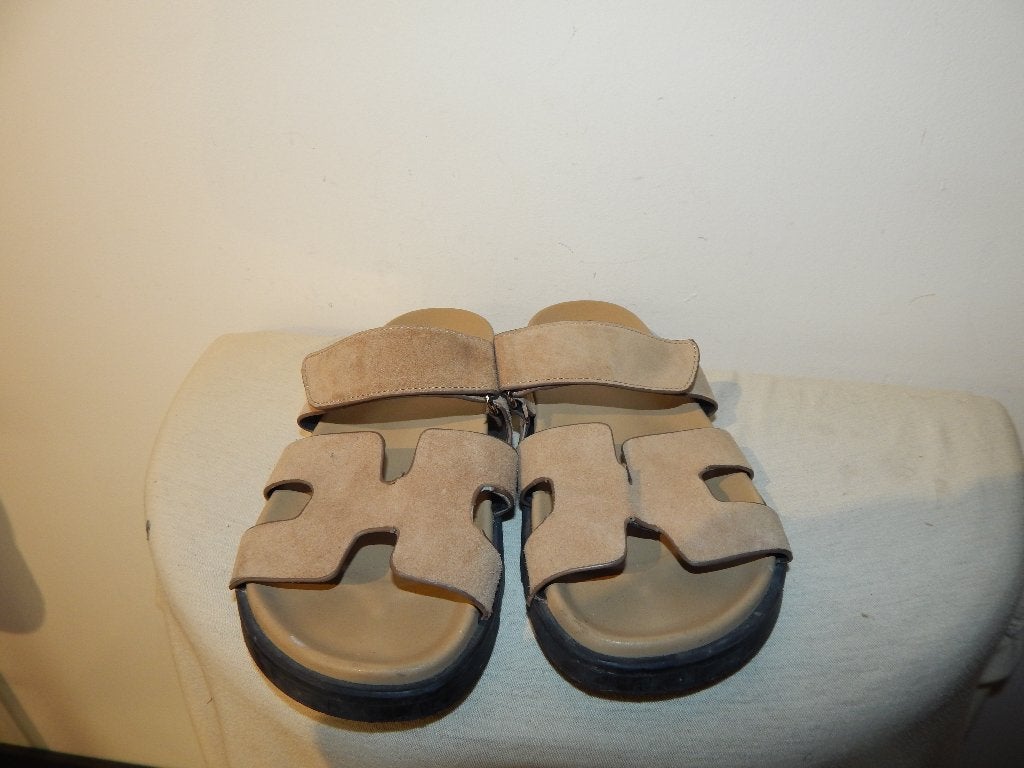 Hermes Chypre leren sandalen bredere banden authentiek 39, Kleding | Dames, Verzenden, Beige, Sandalen of Muiltjes, Gedragen