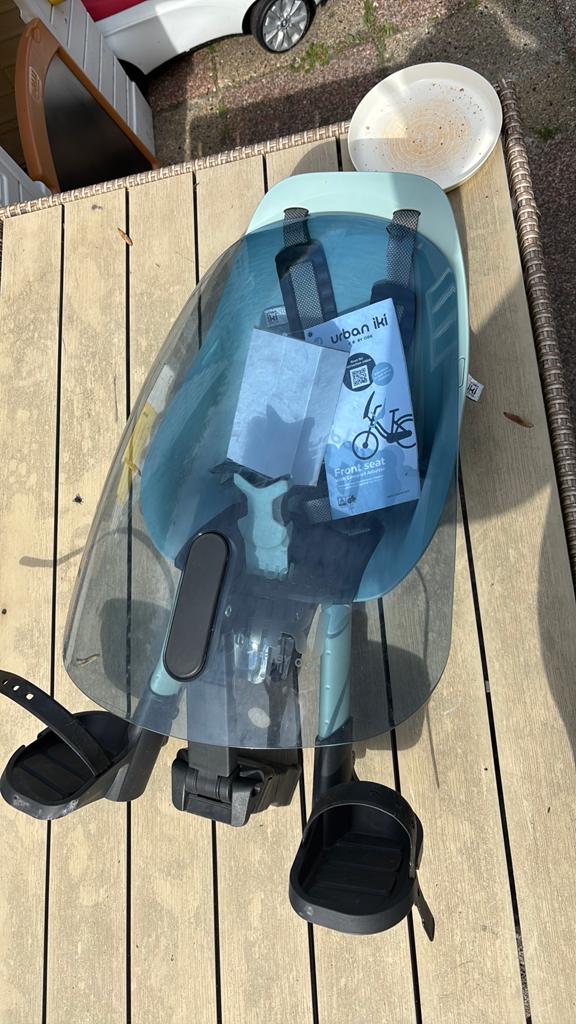 Urban Iki voorzitje met scherm, Fietsen en Brommers, Fietsaccessoires | Fietsstoeltjes, Ophalen, Voorzitje, 0 t/m 13 kg, Gebruikt