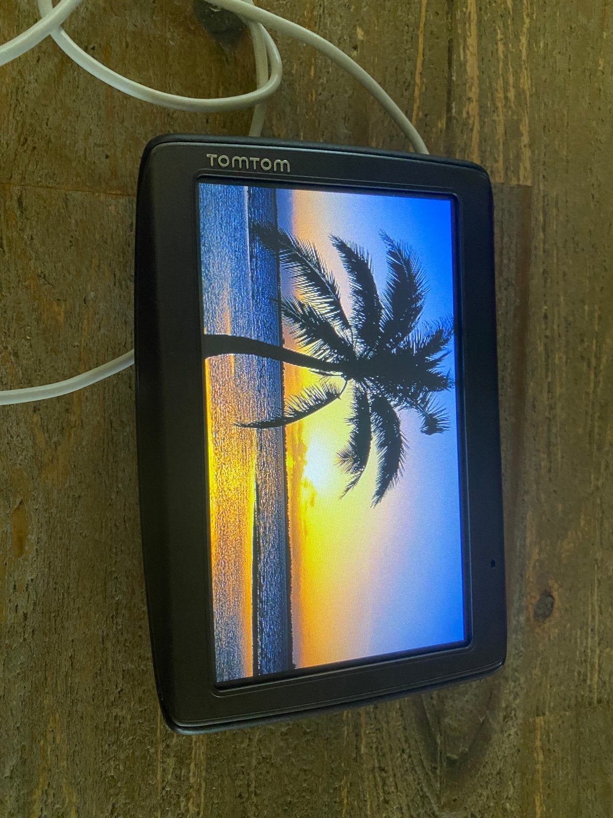 Tomtom via europa met tasje, Ophalen of Verzenden, Zo goed als nieuw