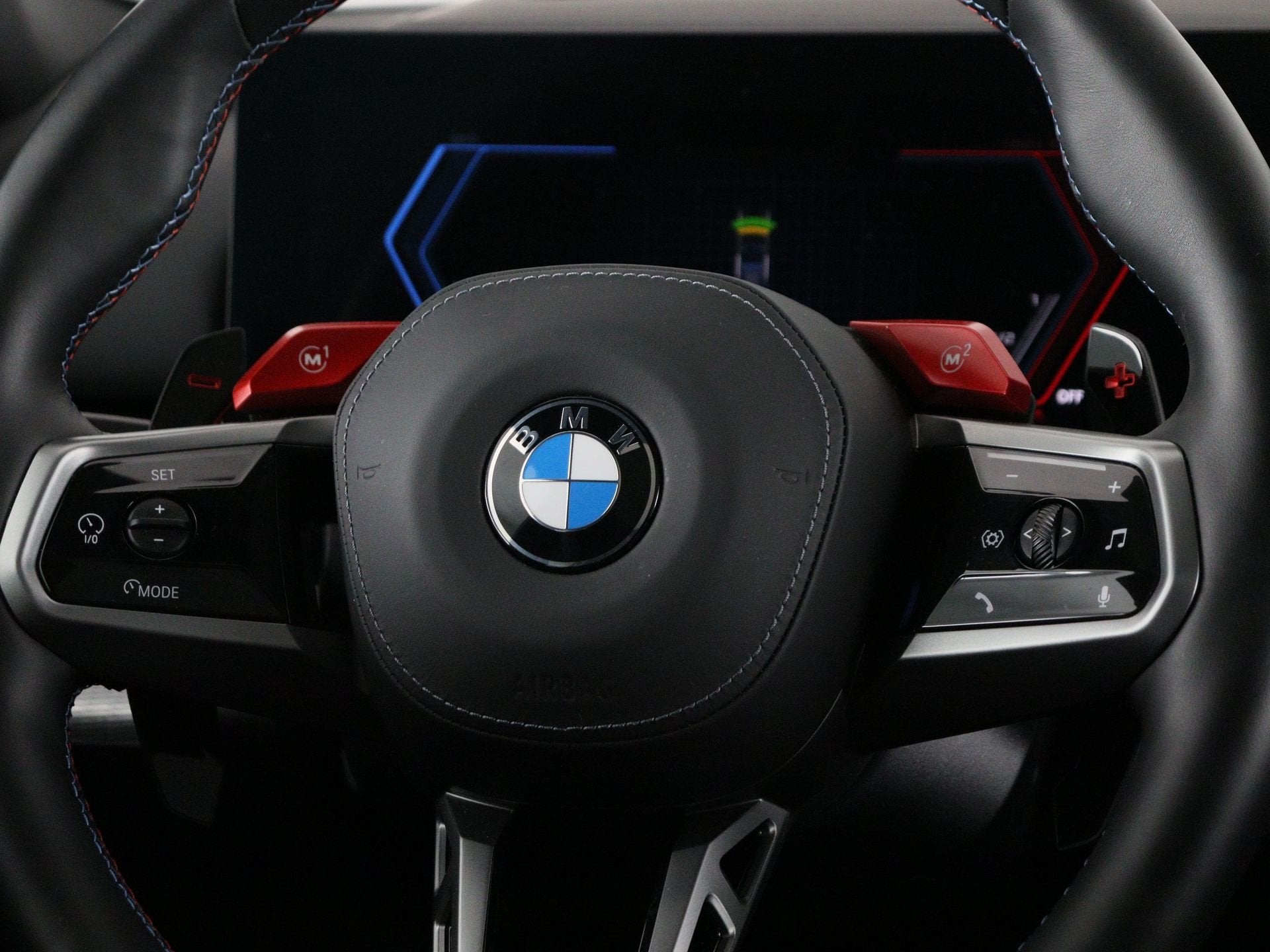 BMW M5 Sedan (bj 2026, automaat), Auto's, Automaat, Dealer onderhouden, Gebruikt, 4395 cc