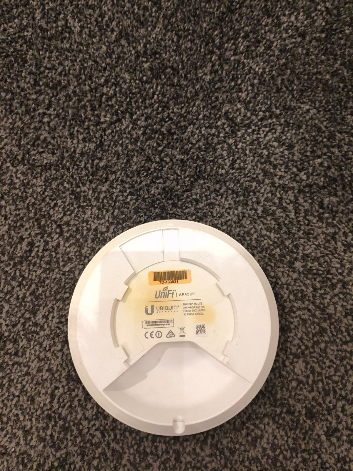 Ubiquiti UniFi AP AC Lite Access Point, Computers en Software, Ophalen of Verzenden, Gebruikt, Ubiquiti
