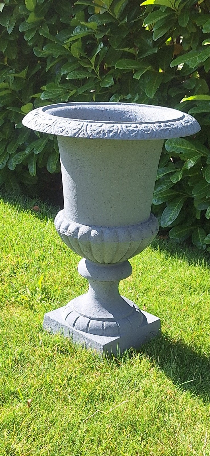gietijzeren vaas 55cm hoog 40 rond, Ophalen