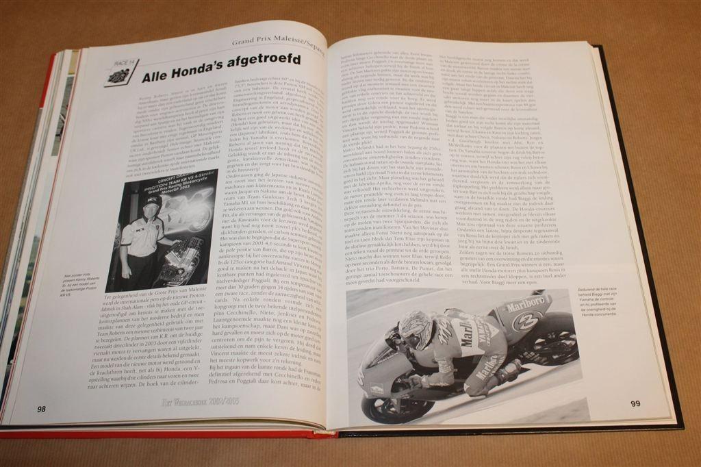Het Wegraceboek 2002/2003 — Jaarboek over Motorraces, Boeken, Ophalen of Verzenden, Gelezen