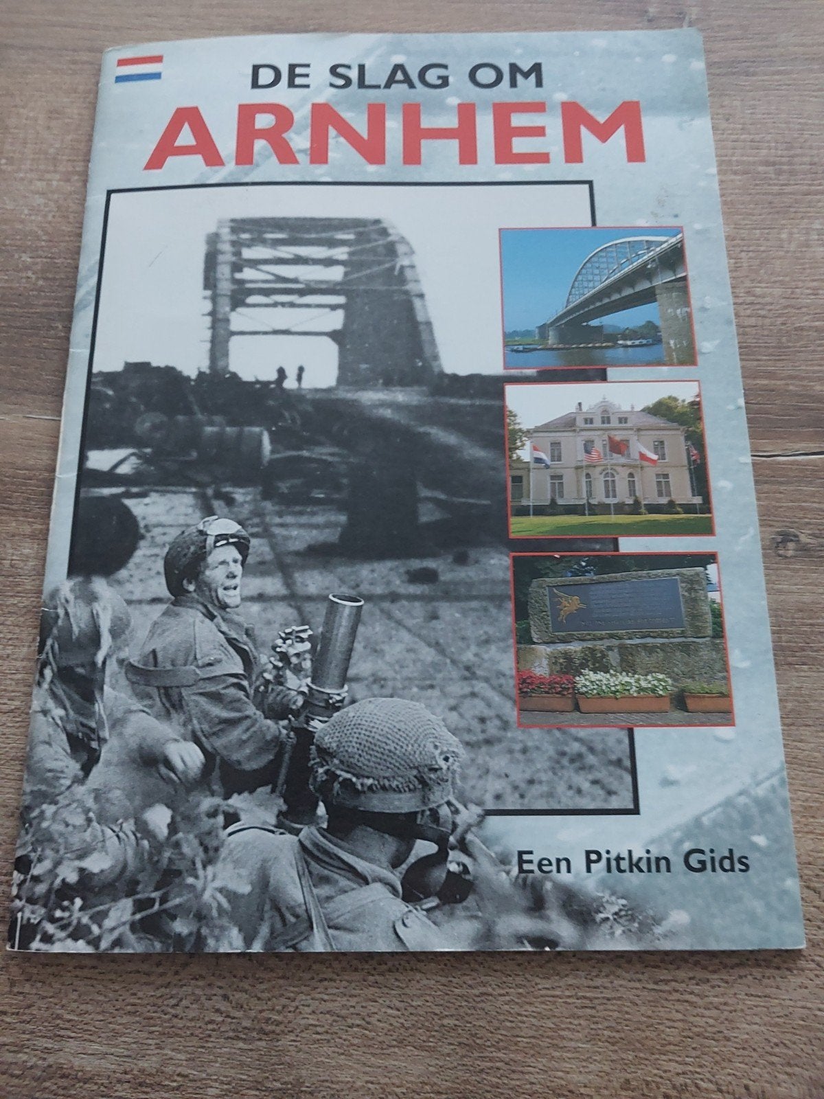 de slag om Arnhem- een pitkin gids, Ophalen of Verzenden, Tweede Wereldoorlog, Zo goed als nieuw
