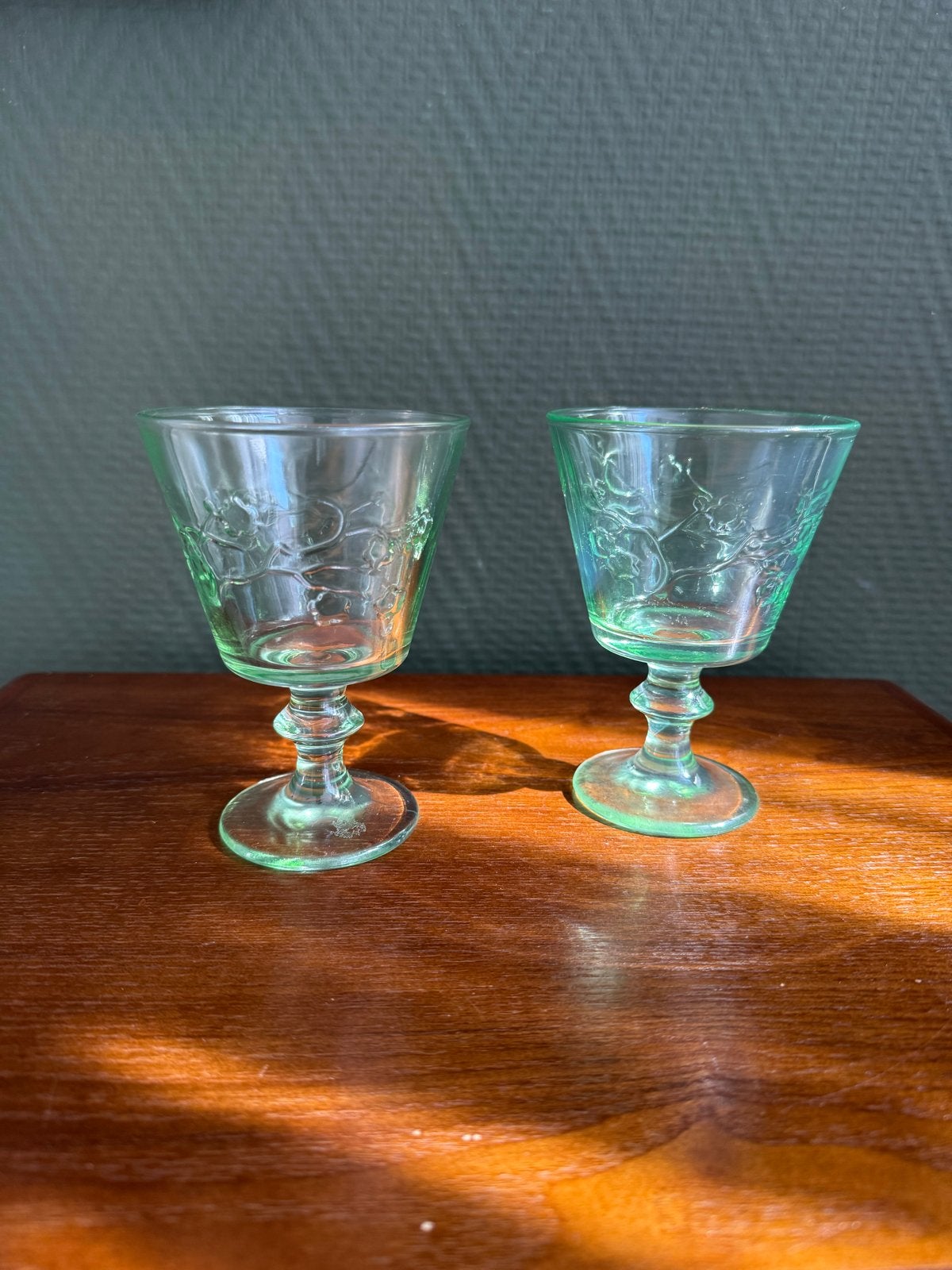 Groen persglazen wijnglas / coupeschaaltje, Depression Glass, Ophalen of Verzenden