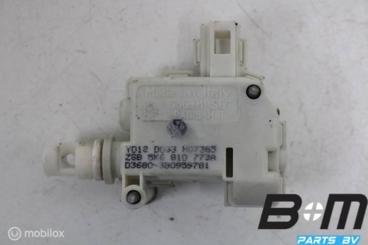 Stelmotor tankklep VW Golf 6 5K6810773A, Gebruikt