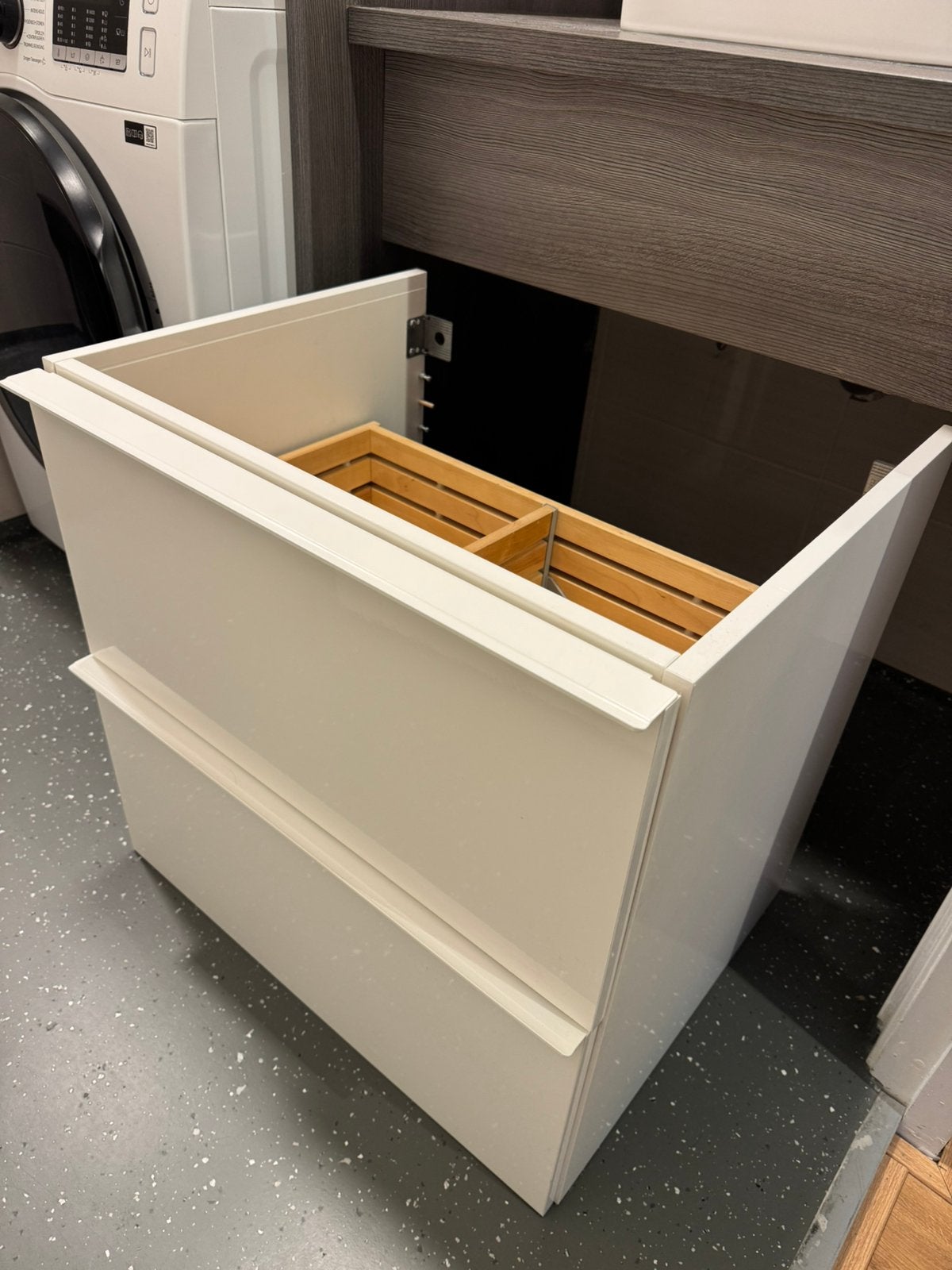 Badkamer kastje, Ophalen, 50 tot 100 cm, Zo goed als nieuw, Minder dan 100 cm