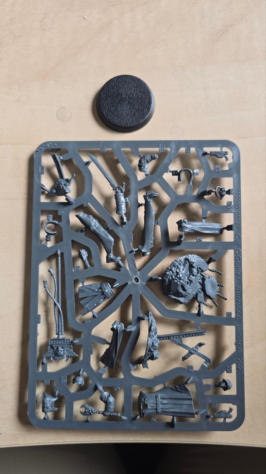 lord castellan ursula creed 40k astra militarum, Ophalen of Verzenden, Nieuw, Warhammer 40000, Figuurtje(s)