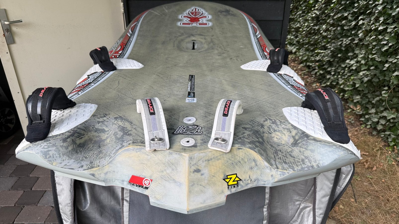 Starboard Formula 167 Wide Carbon, Ophalen, Gebruikt, Met draagtas, Starboard