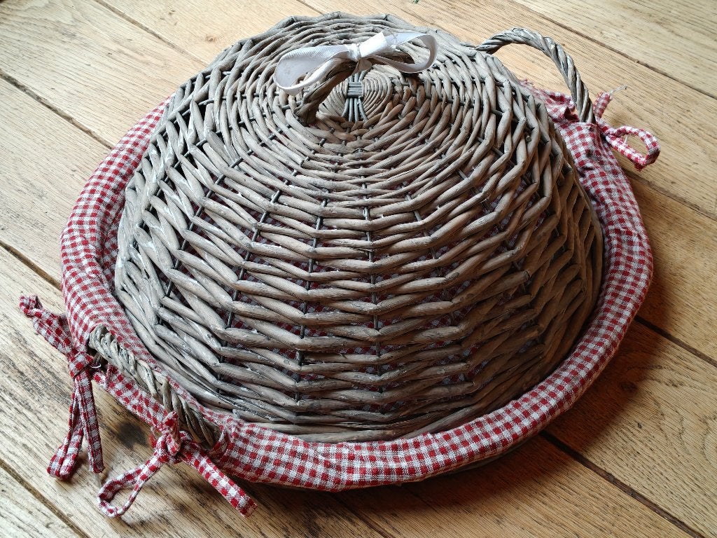 Rieten broodschaal, Overige materialen, Ophalen of Verzenden, Overige stijlen, Schaal of Schalen