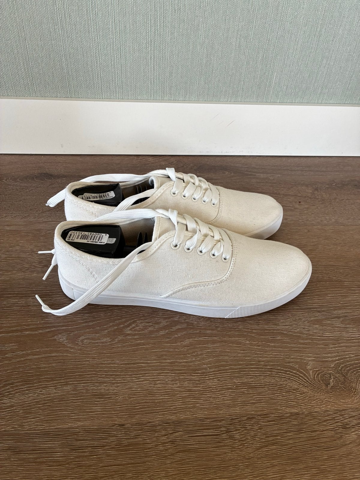 Nieuwe dames witte lage canvas sneakers maat 39, Kleding | Dames, Wit, Nieuw, Ophalen of Verzenden, Sneakers of Gympen