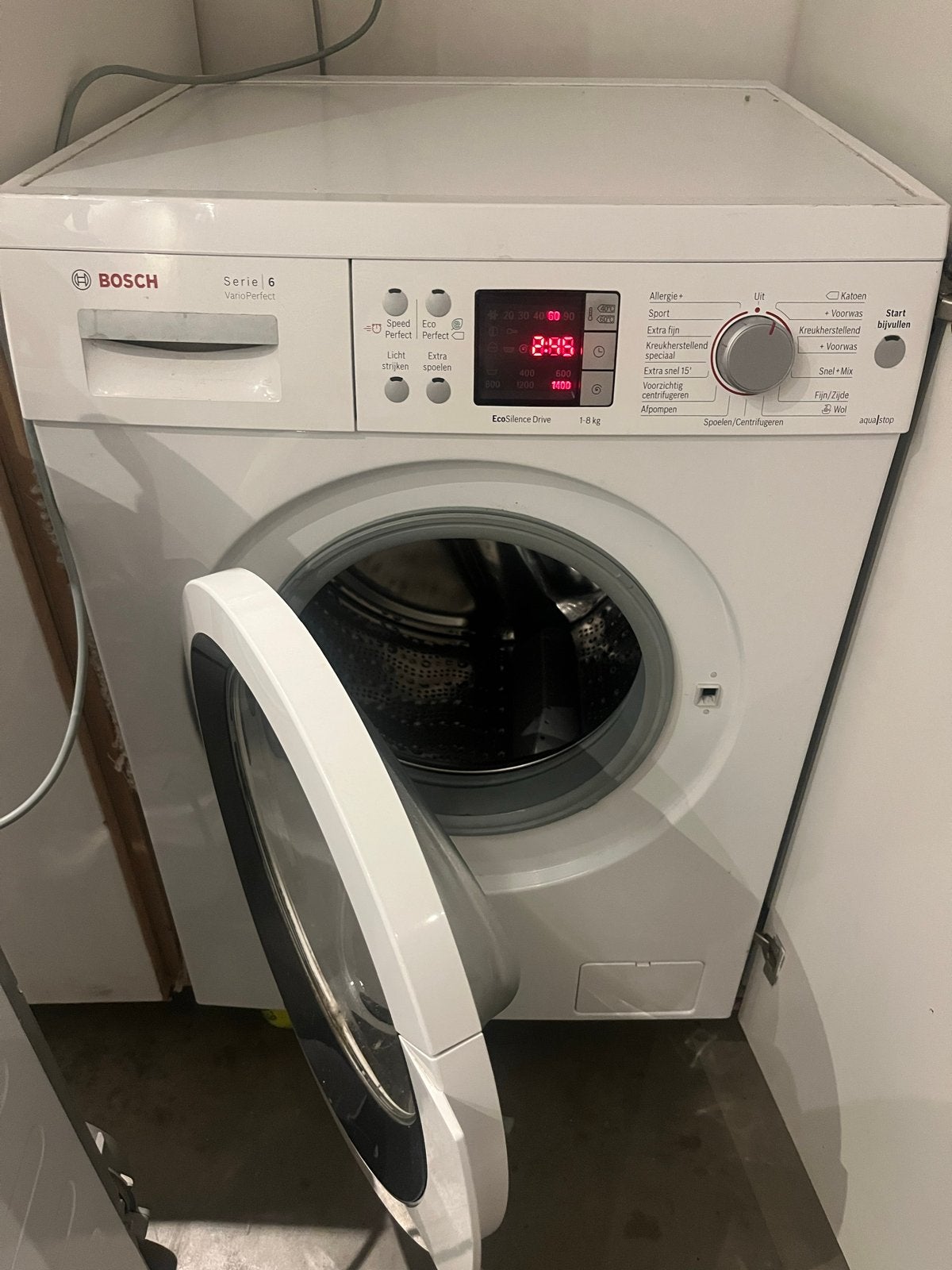 Bosch Serie 6 VarioPerfect Wasmachine (defect), Witgoed en Apparatuur, 8 tot 10 kg, Ophalen of Verzenden, Niet werkend, Voorlader