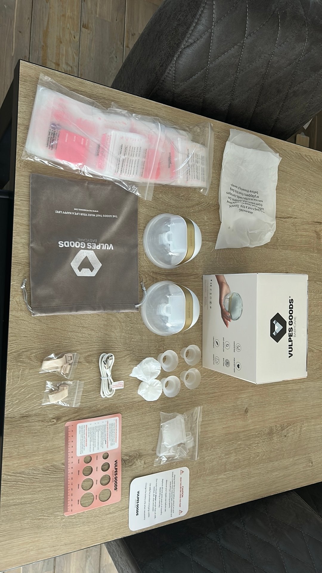 Vulpes Goods Electric Breast pump pro - draadloos, Overige typen, Vulpes Goods, Ophalen of Verzenden, Zo goed als nieuw