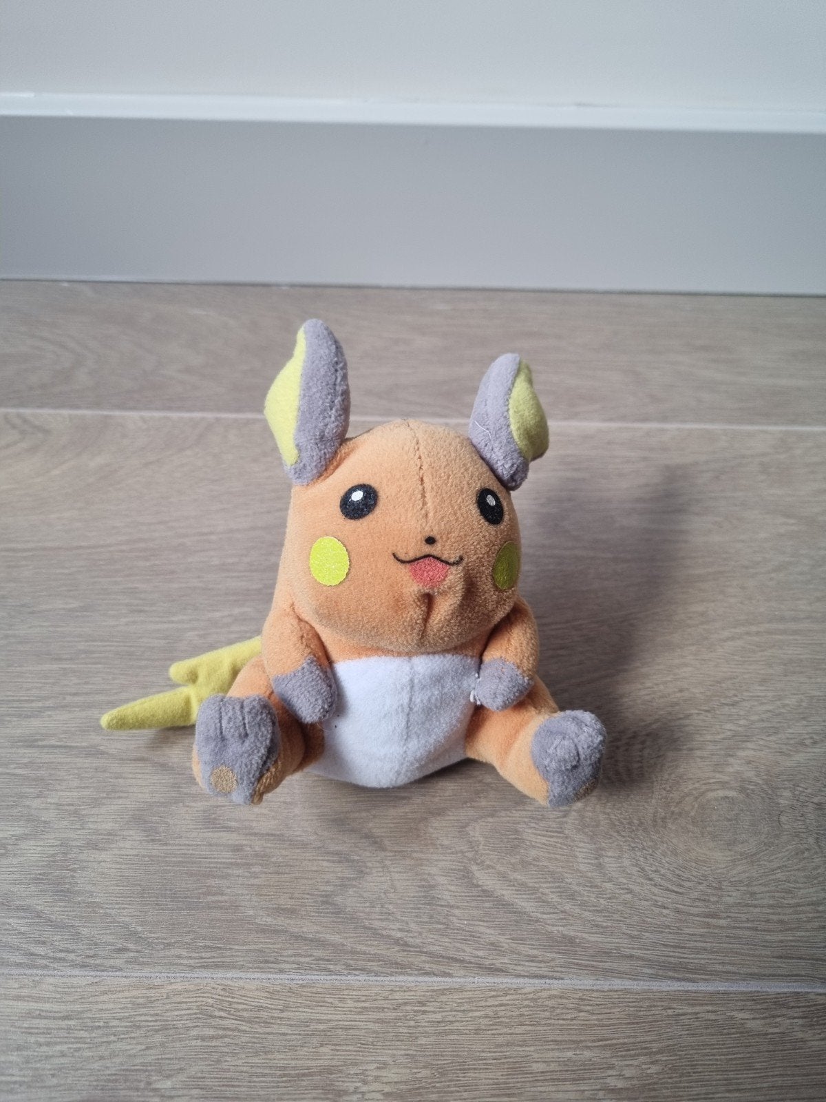 Vintage Pokémon Raichu knuffel uit 1995, Kinderen en Baby's, Oranje, Muis, Gebruikt, Ophalen of Verzenden