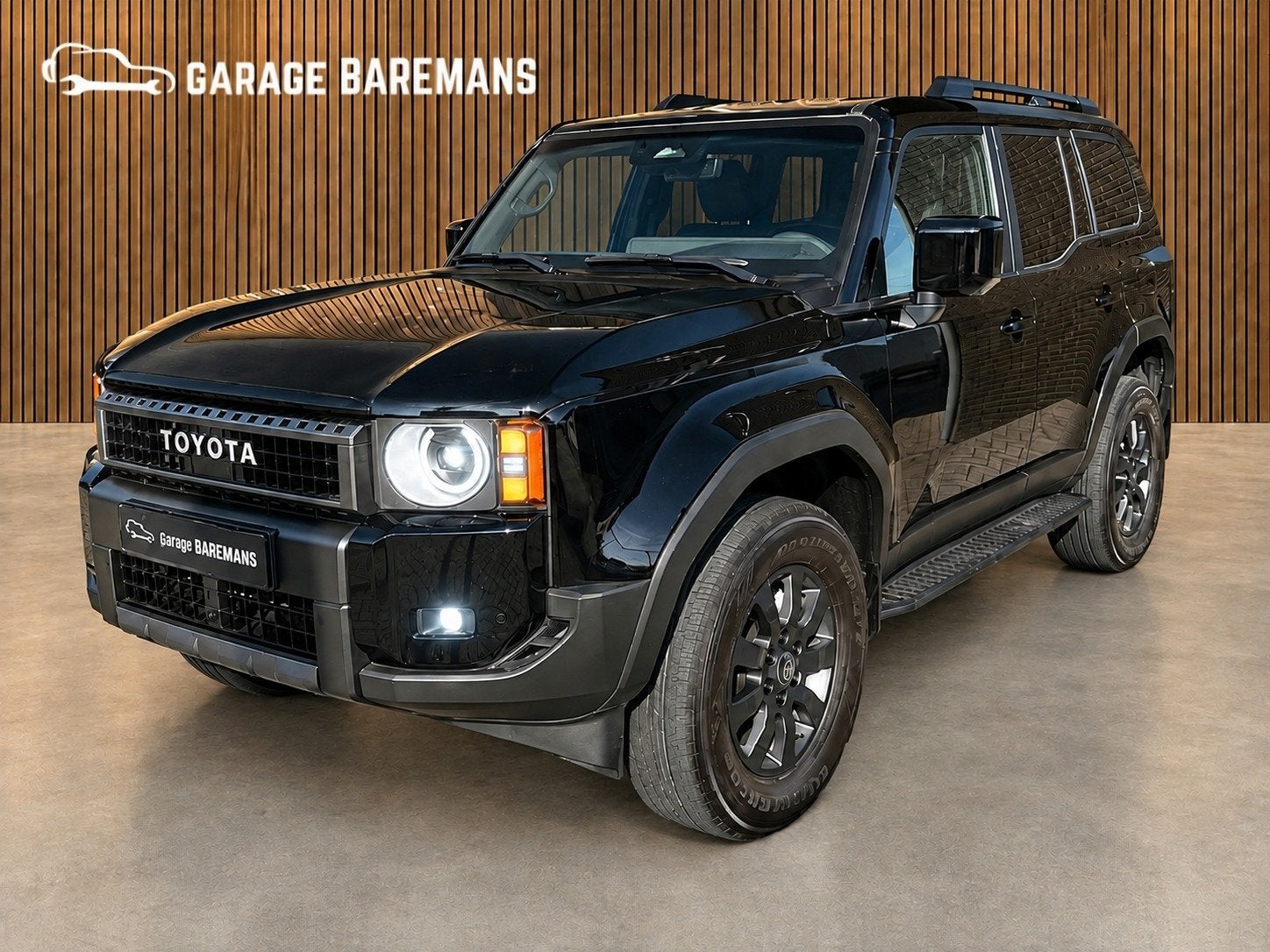 Toyota Land Cruiser 2.8 D-4D Hybrid Navigator VAN (bj 2026), Auto's, Automaat, Zwart, 4 cilinders, Zwart