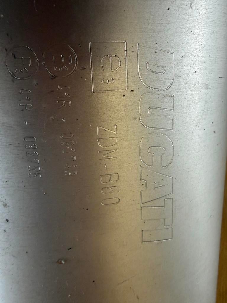 Ducati dempers / uitlaten ZDM-B60, Motoren, Onderdelen | Ducati, Ophalen of Verzenden, Gebruikt
