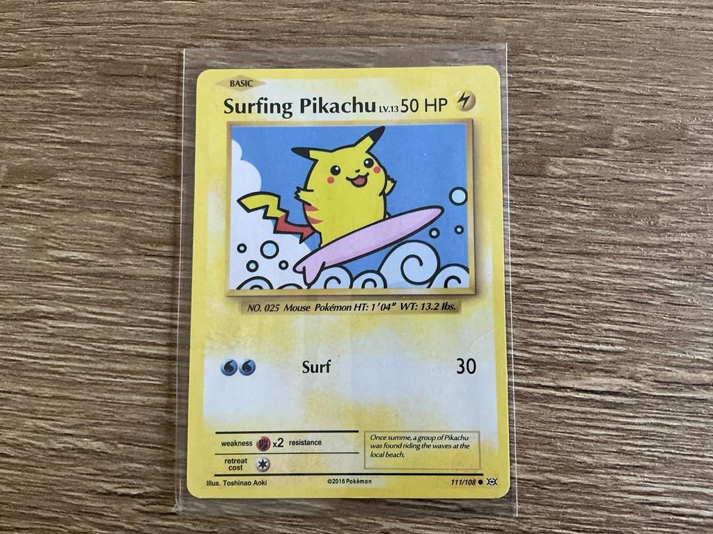 Surfing Pikachu Pokémon Kaart (111/108) XY Evolutions, Ophalen, Zo goed als nieuw, Losse kaart