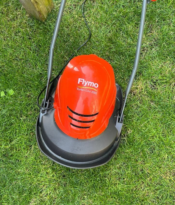 Flymo Turbo Lite 250 | zo goed als nieuw!, Zweefmaaier, Ophalen, Zo goed als nieuw