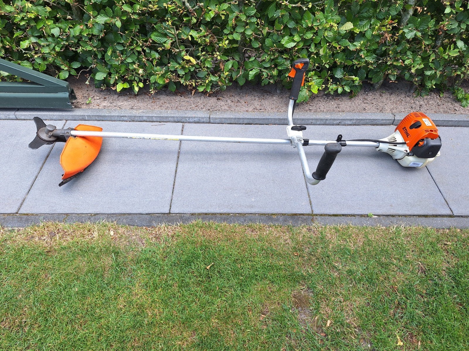Stihl fs 100 bosmaaier, Ophalen, Gebruikt, Benzine