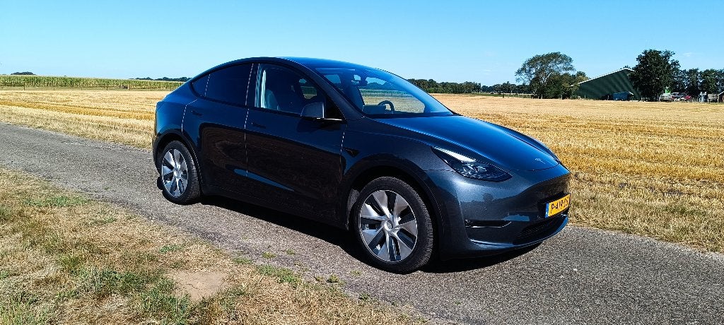 Tesla Model Y Long Range AWD 75kWh 165.154km 92%SOH Trekhaak, Automaat, Origineel Nederlands, Vierwielaandrijving, Particulier