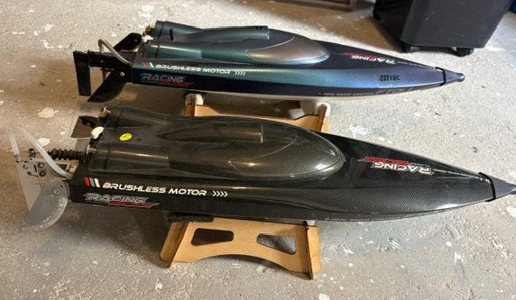 Rc Boten Te koop, Hobby en Vrije tijd, Modelbouw | Boten en Schepen, Gebruikt, 1:32 tot 1:50, Overige merken, Ophalen of Verzenden