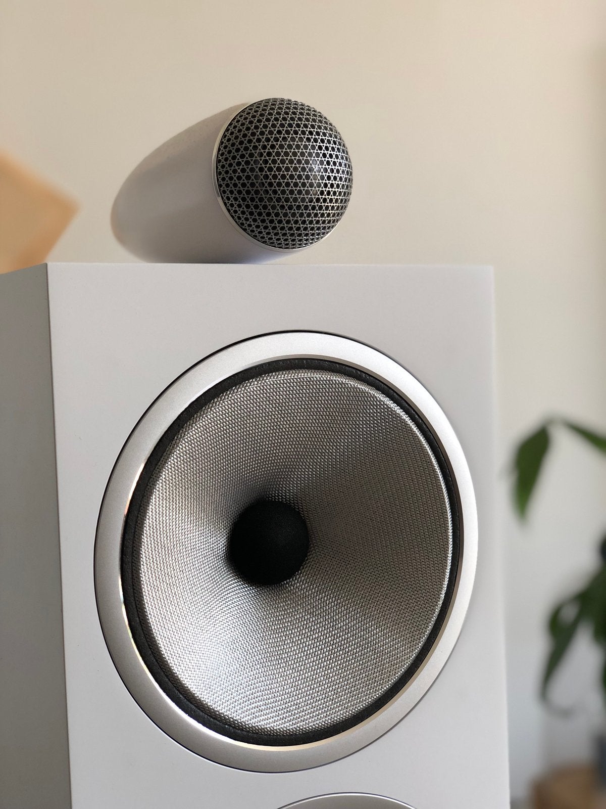B&w 702s2 satijn wit, Overige systemen, 70 watt of meer, Zo goed als nieuw, Overige spelers