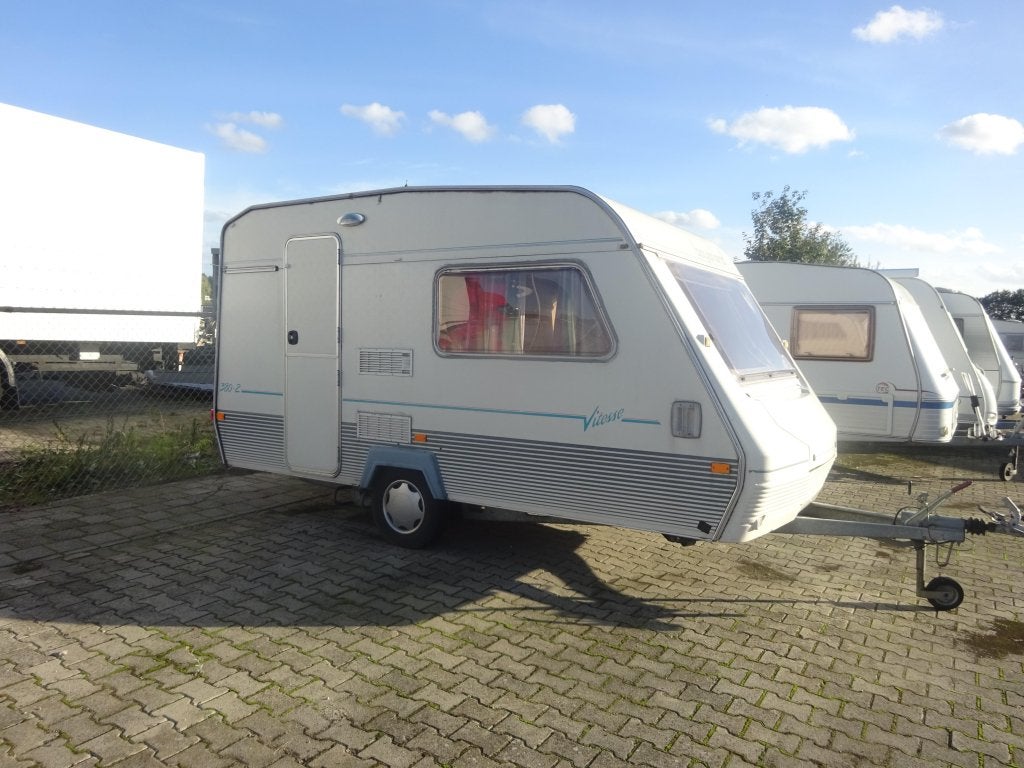 Beyerland 380-2 Koopje, Caravans en Kamperen, Rondzit, Tot en met 2, Bedrijf, Kachel