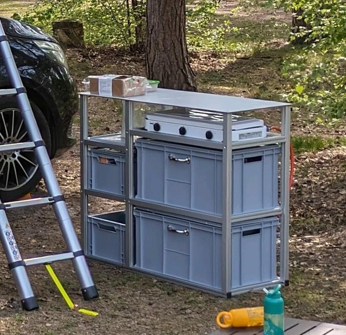 Aluminium campingkeuken incl euroboxen en trespa blad, Ophalen