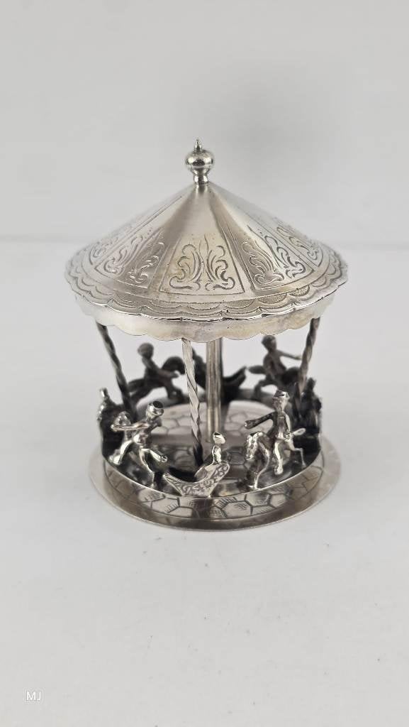 Zilveren miniatuur Draaimolen                           Z245, Antiek en Kunst, Ophalen of Verzenden, Zilver