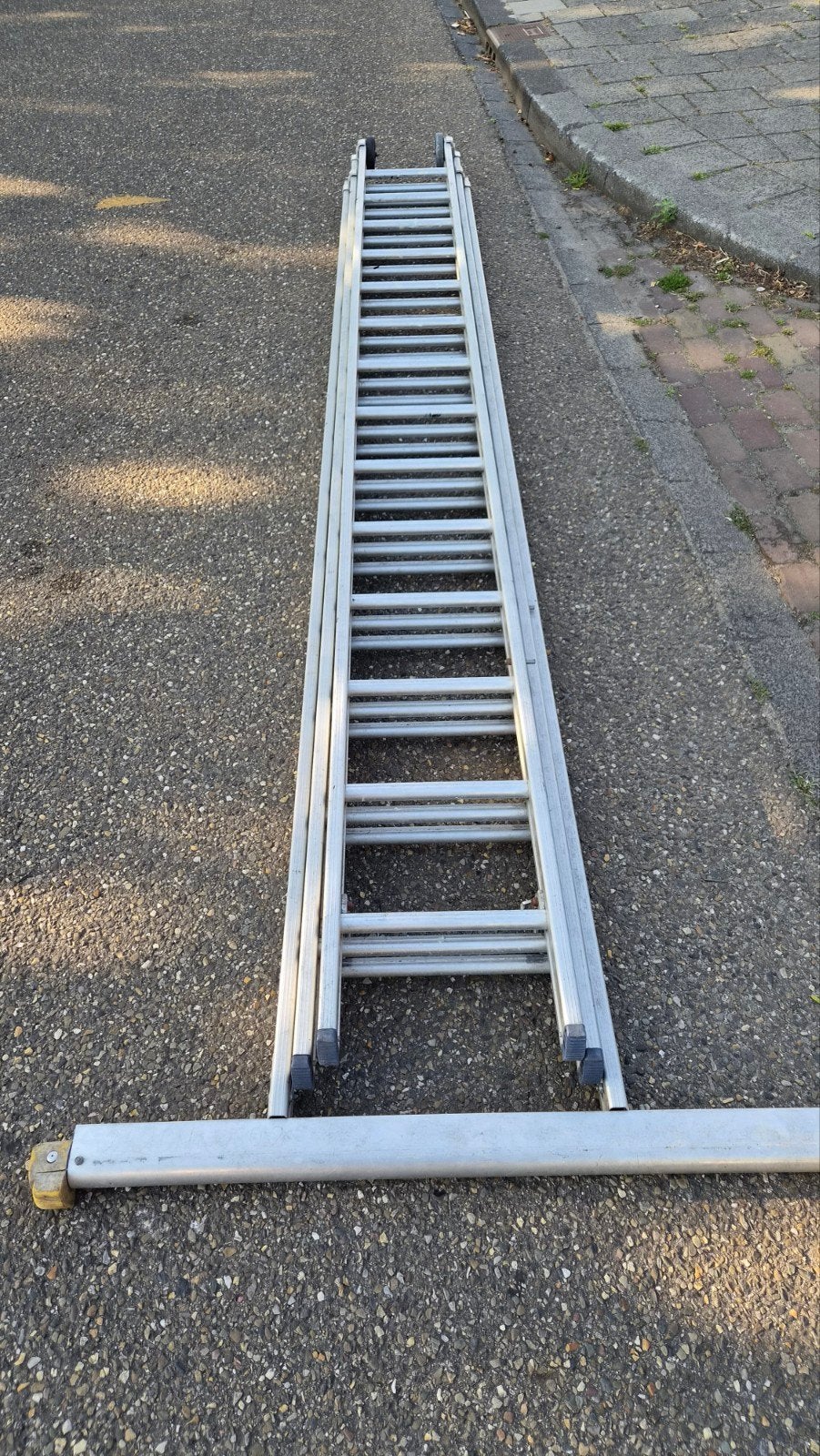 Te koop aluminium ladder 3 delig 3x14, Ophalen, 4 meter of meer
