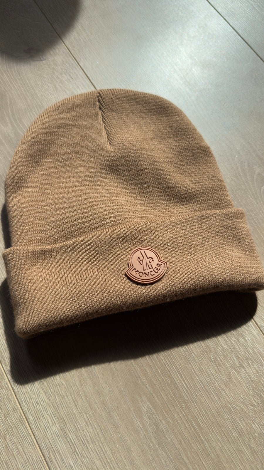 Moncler muts, Kleding | Heren, Ophalen of Verzenden, Zo goed als nieuw, Overige maten, Muts