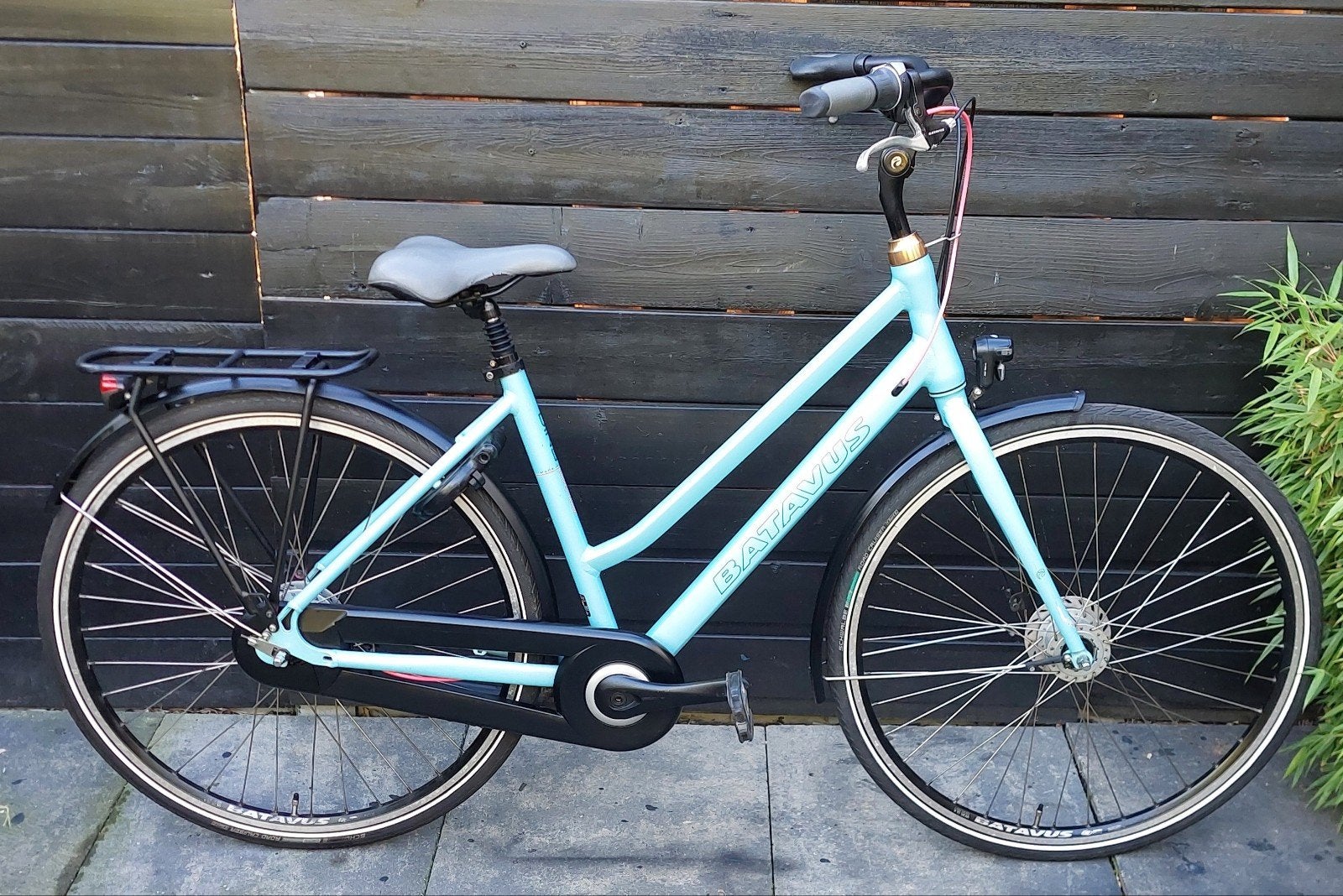 Batavus Dinsdag 28" N7 AXA ZGAN, 47 tot 50 cm, Batavus, Ophalen of Verzenden, Zo goed als nieuw